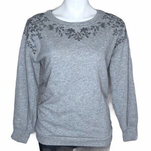 American Eagle embroidered gray sweatshirt medium
